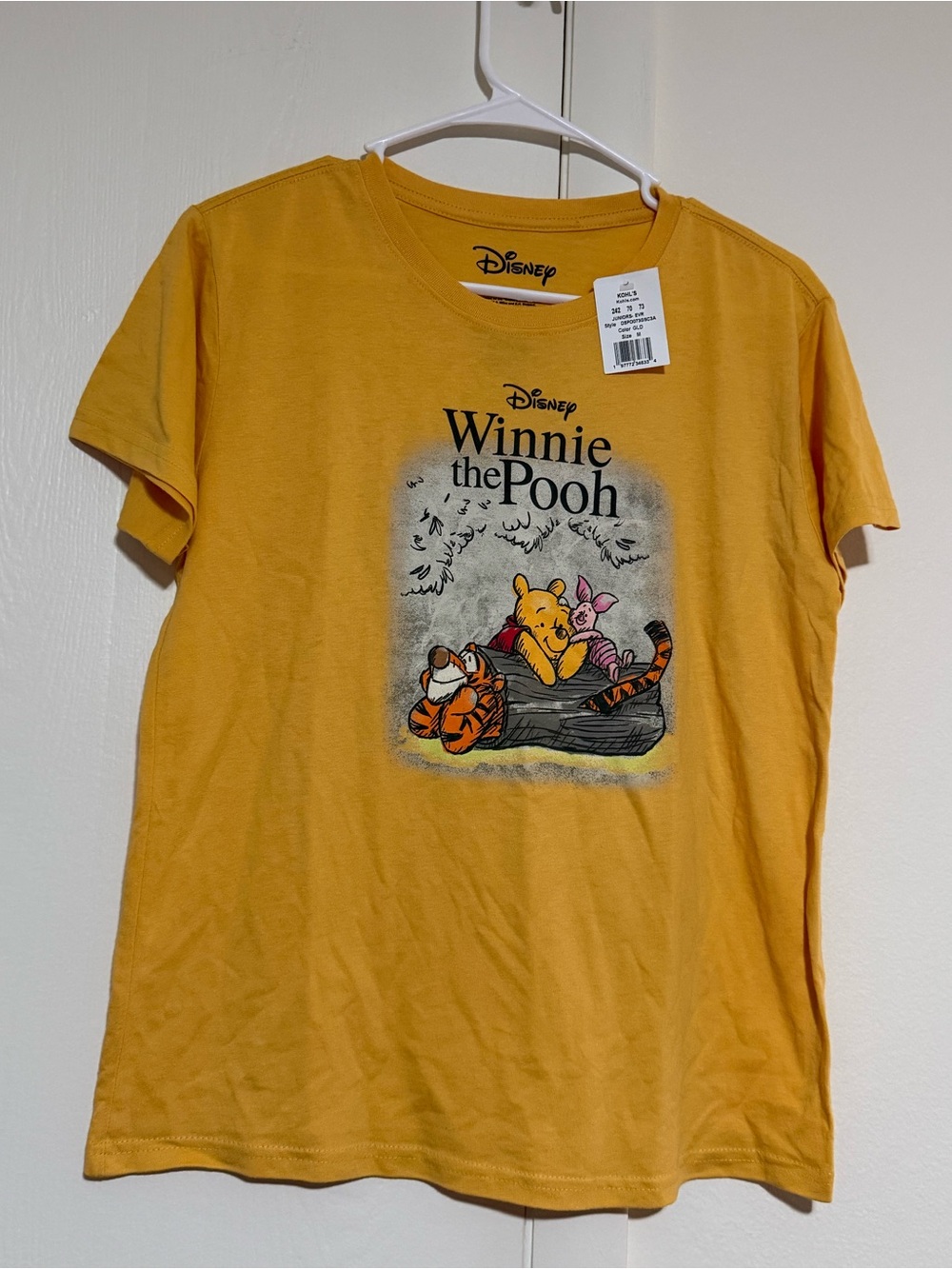 Disney Winnie the Pooh Yellow Graphic T-Shirt M NWT
